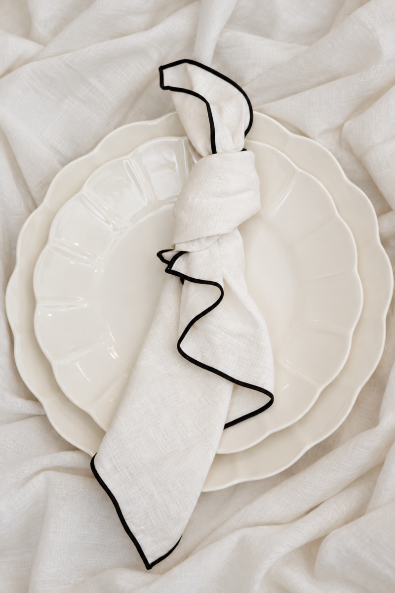 French Linen Napkin - Black Edge